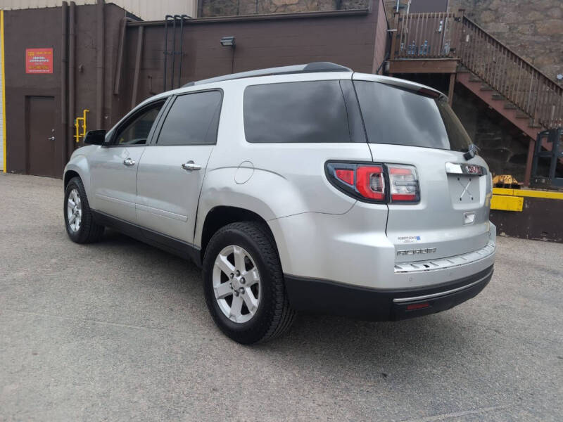 2013 GMC Acadia SLE-2
