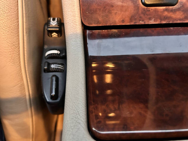 1999 Mercedes-Benz E-Class E 320 4MATIC