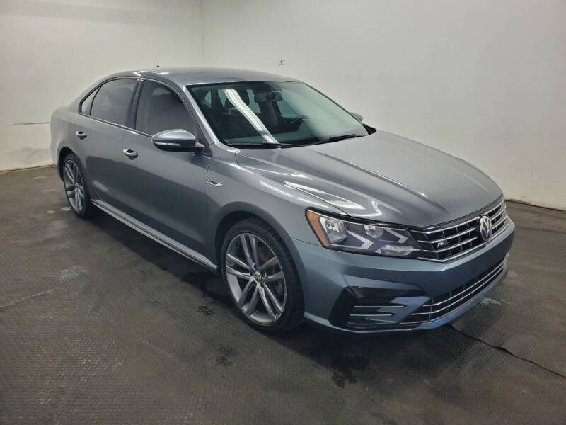 2018 Volkswagen Passat 2.0T R-Line