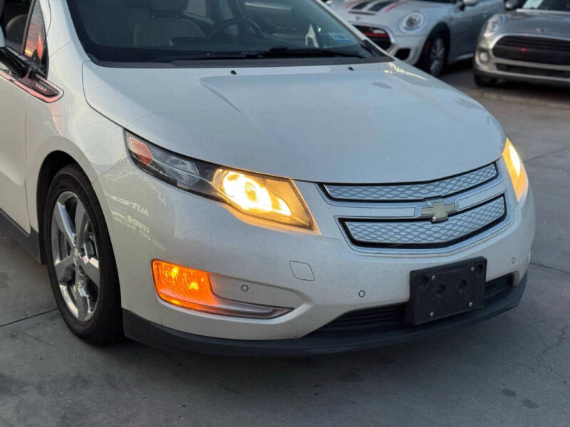 2011 Chevrolet Volt Premium