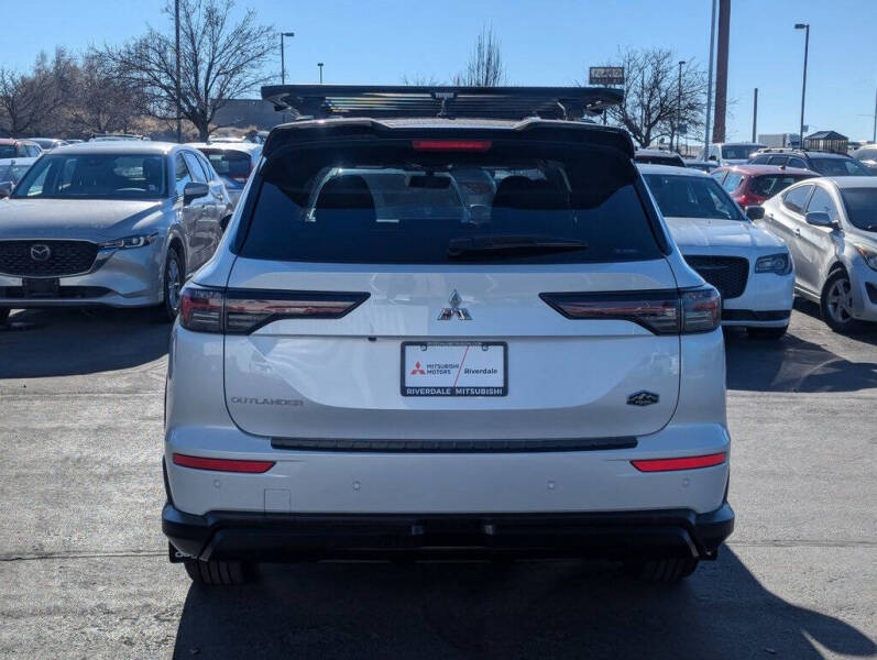 2026 Mitsubishi Outlander