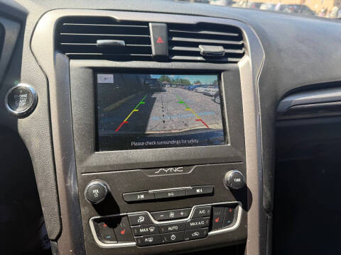 2020 Ford Fusion SEL