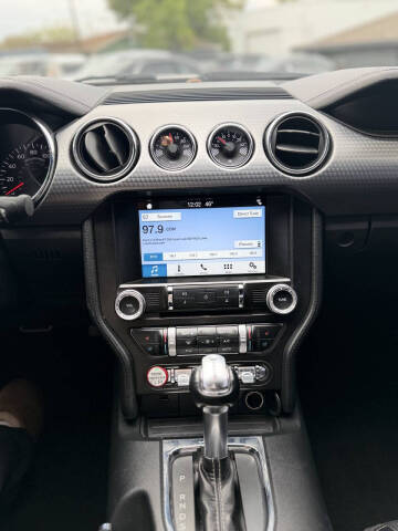 2017 Ford Mustang EcoBoost Premium