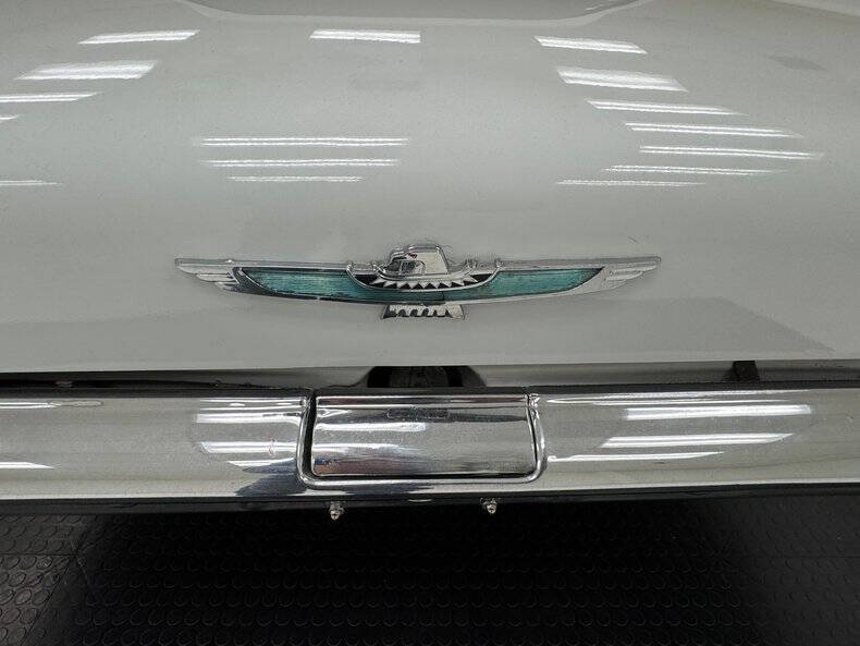 1962 Ford Thunderbird