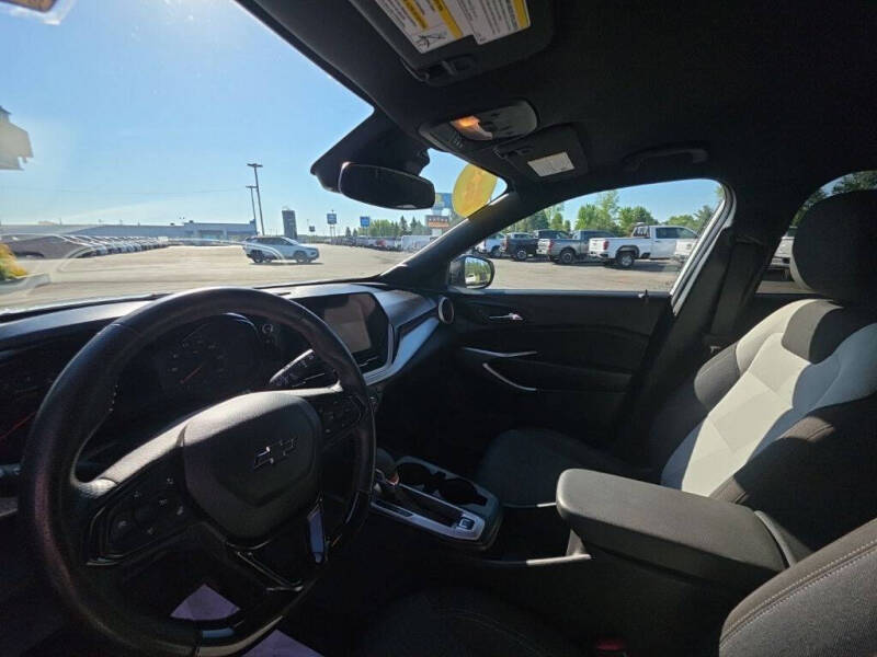 2024 Chevrolet Trax RS