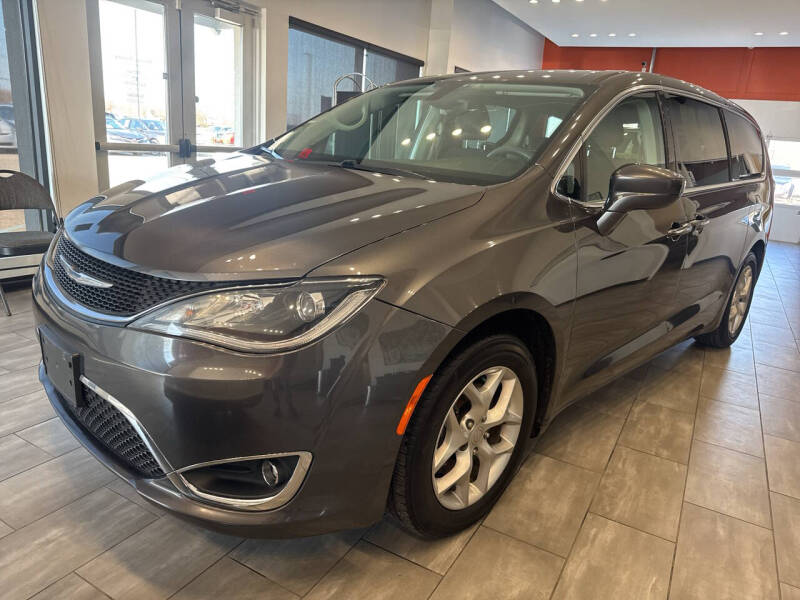 2018 Chrysler Pacifica Touring Plus