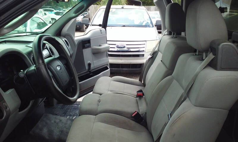 2006 Ford F-150 STX