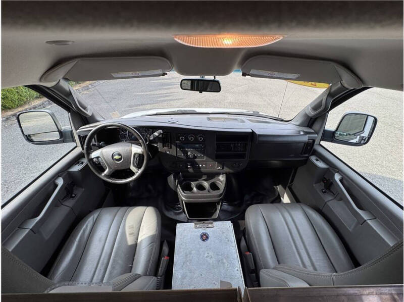 2019 Chevrolet Express 3500