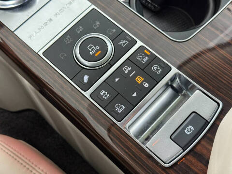 2017 Land Rover Range Rover HSE