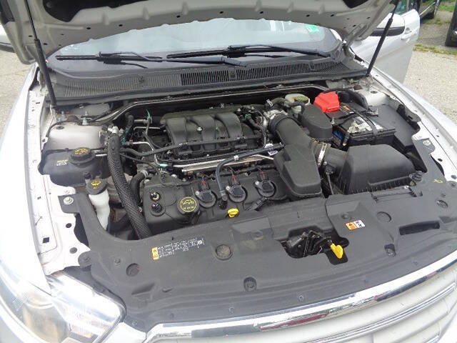 2015 Ford Taurus SEL