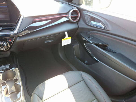 2025 Chevrolet Trax RS