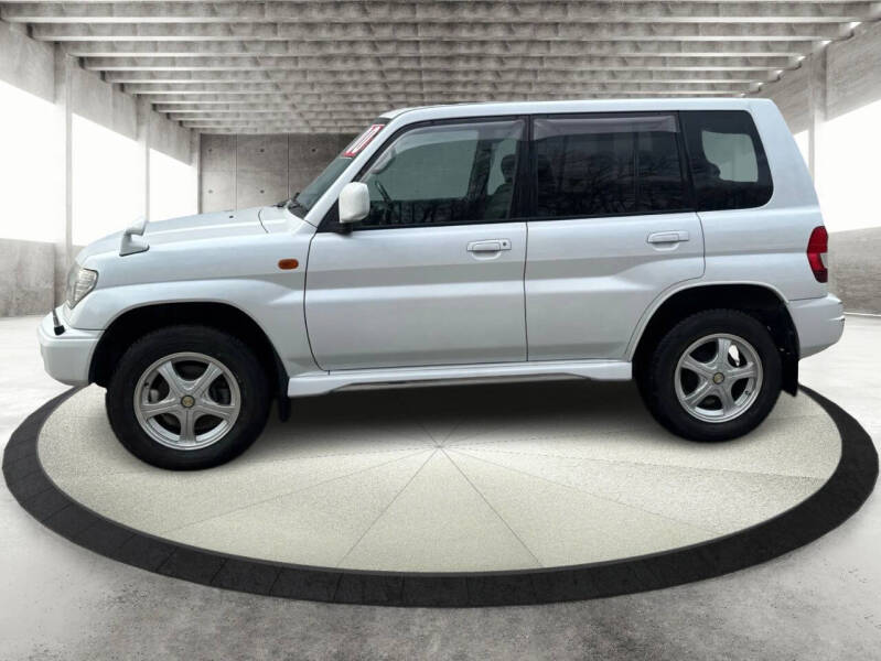 2000 Mitsubishi Pajero