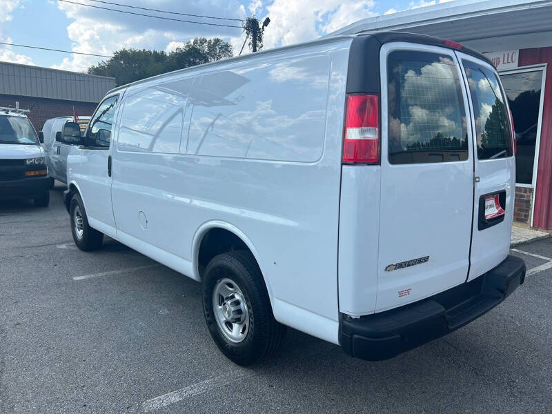 2020 Chevrolet Express 2500