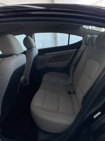 2020 Hyundai Elantra