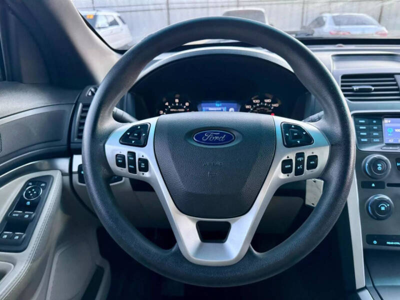 2014 Ford Explorer