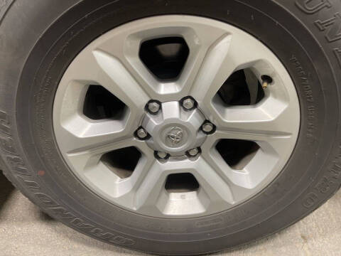 2024 Toyota 4Runner SR5