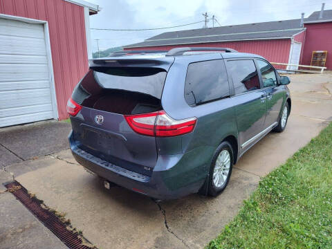2015 Toyota Sienna