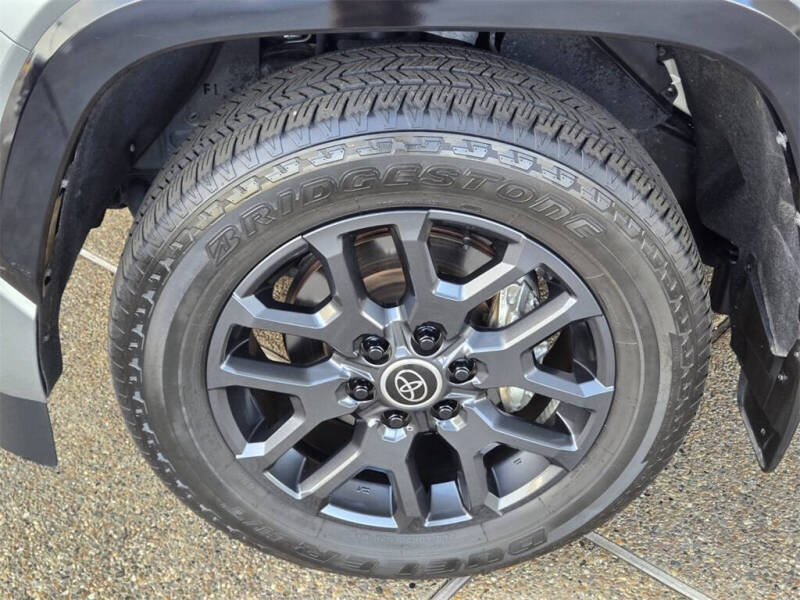 2024 Toyota Sequoia Capstone