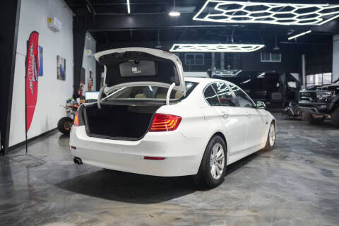 2015 BMW 5 Series 528i