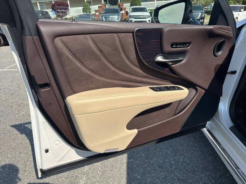 2018 Lexus LS 500h