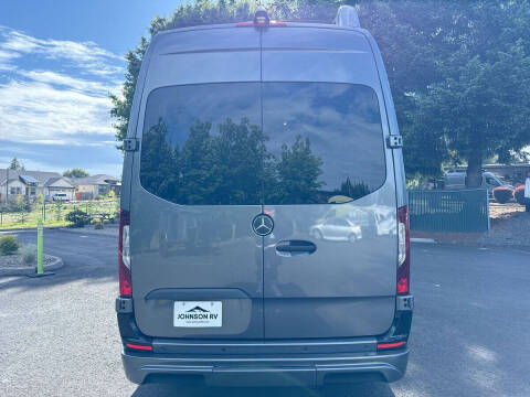 2025 Mercedes-Benz Sprinter