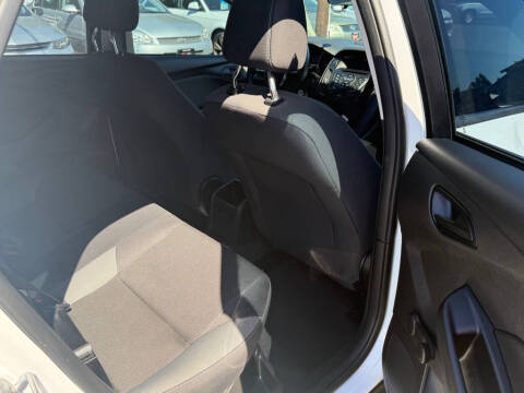 2014 Ford Focus S