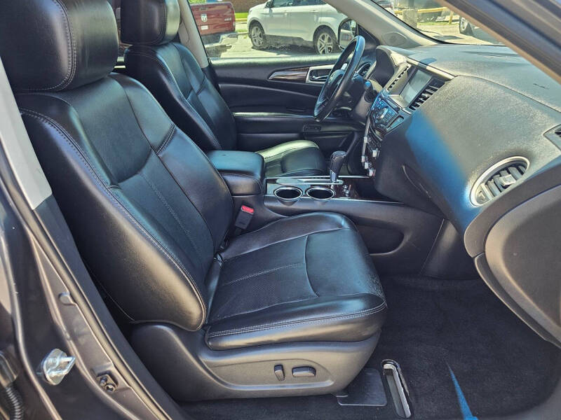 2014 Nissan Pathfinder Platinum