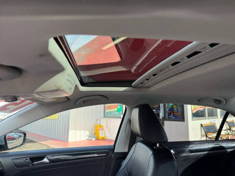 2015 Volkswagen Jetta SEL