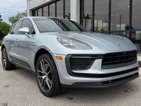 2022 Porsche Macan
