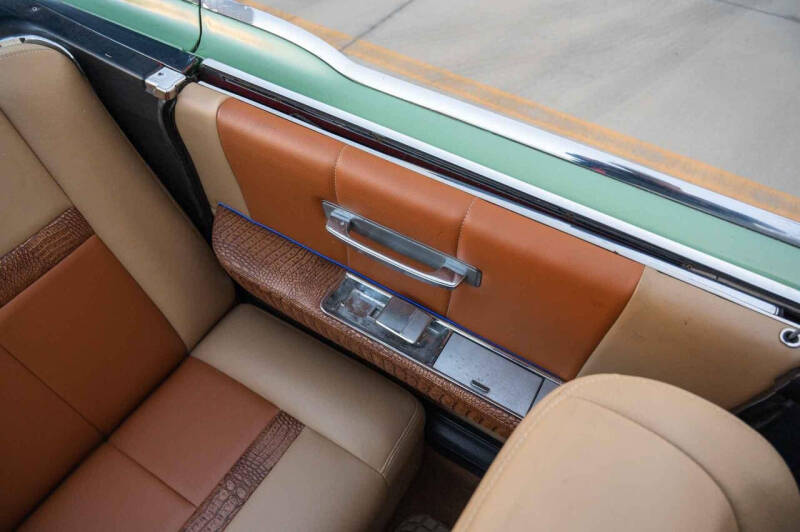 1965 Lincoln Continental