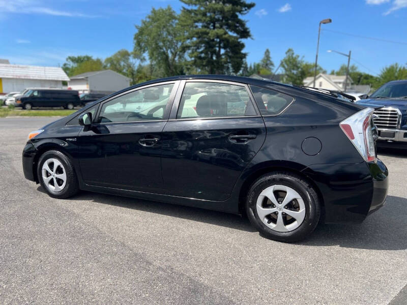 2014 Toyota Prius Five