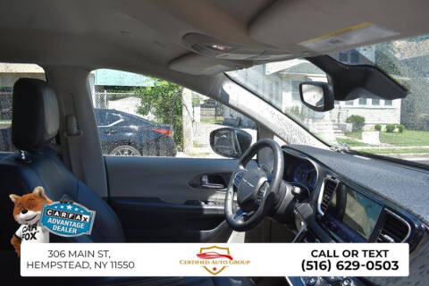 2024 Chrysler Pacifica Touring L