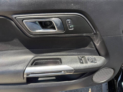2018 Ford Mustang EcoBoost