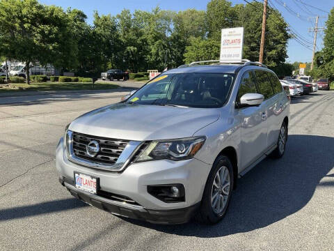 2017 Nissan Pathfinder SL