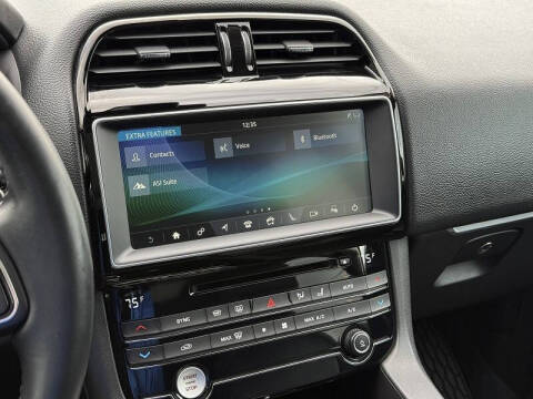 2017 Jaguar F-PACE 35t Prestige