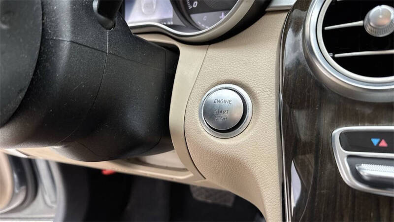 2018 Mercedes-Benz C-Class C 300