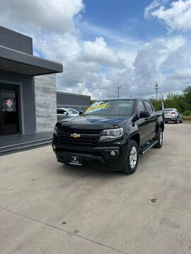 2021 Chevrolet Colorado for sale at A & V MOTORS in Hidalgo TX