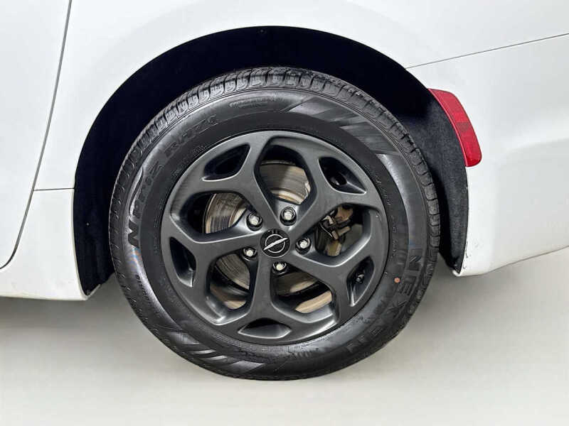 2021 Chrysler Pacifica Hybrid Touring L