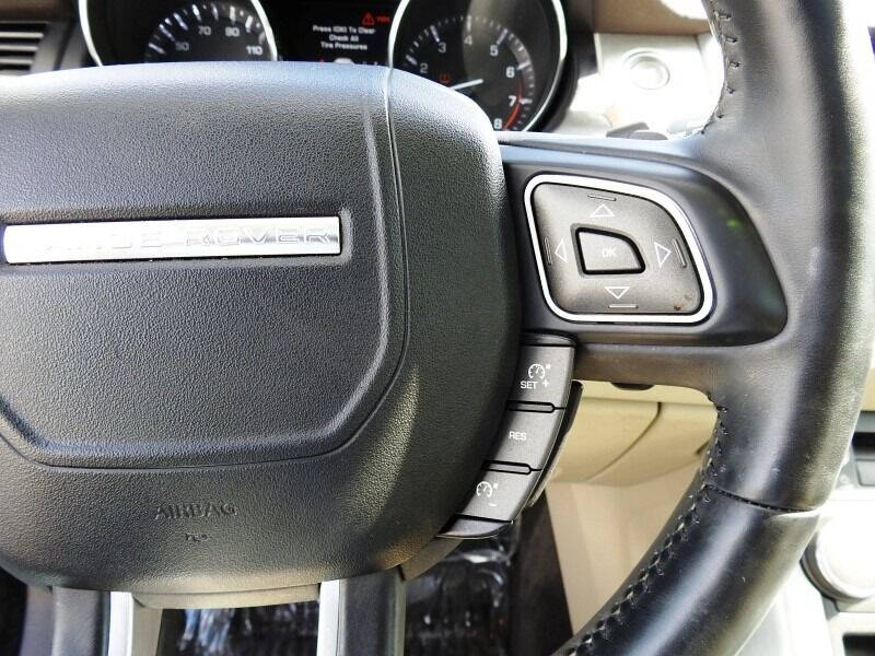 2015 Land Rover Range Rover Evoque  - $18,900