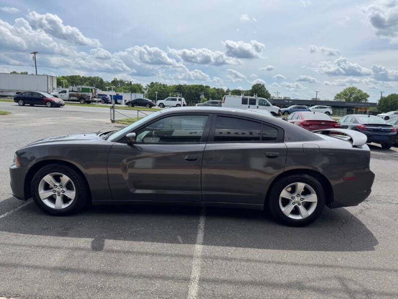 2014 Dodge Charger SE