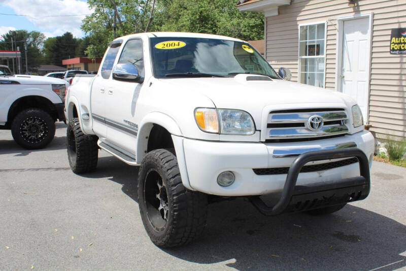 2004 Toyota Tundra