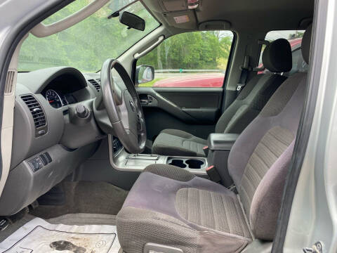 2009 Nissan Pathfinder LE