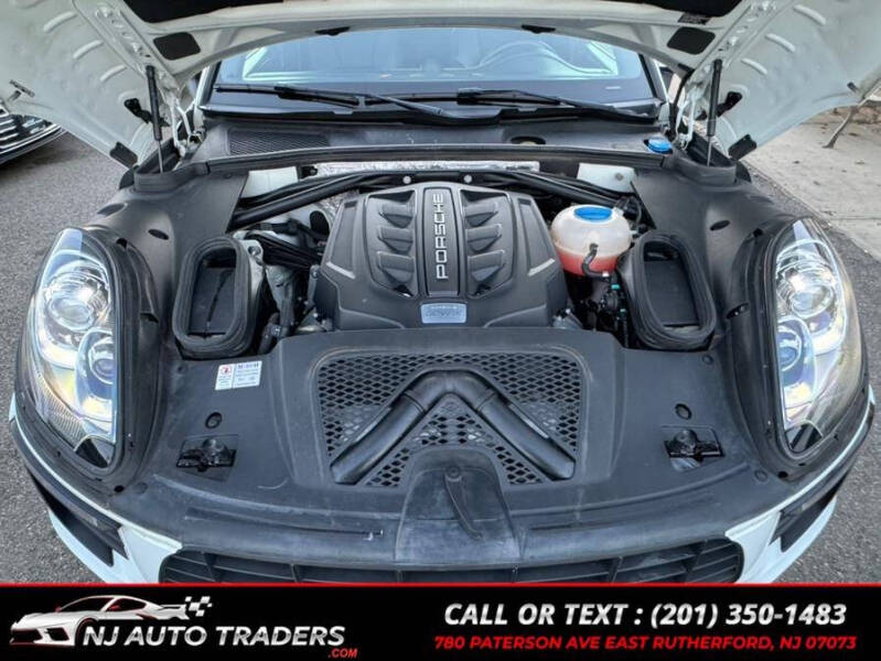 2016 Porsche Macan S