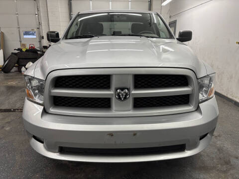 2012 RAM 1500 ST