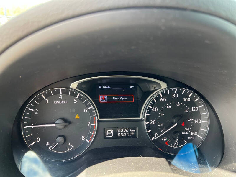 2014 Nissan Altima 2.5 SV