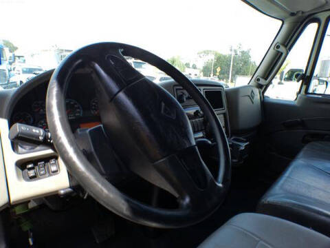 2019 International DuraStar 4300