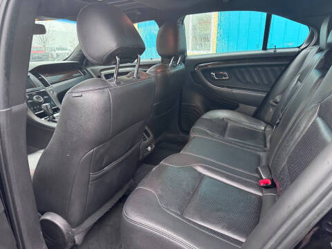 2019 Ford Taurus Limited