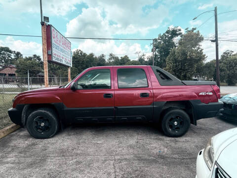 2005 Chevrolet Avalanche 1500 LS