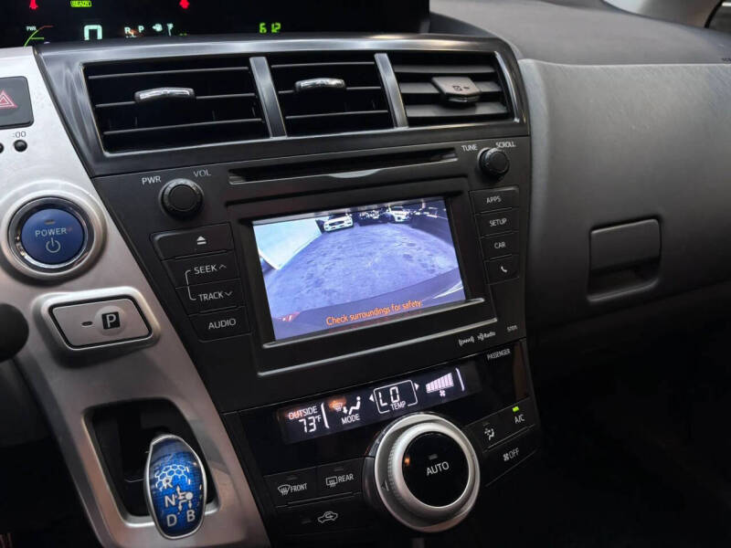 2012 Toyota Prius v