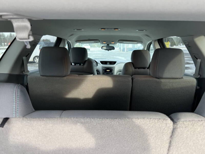 2017 Chevrolet Traverse LS